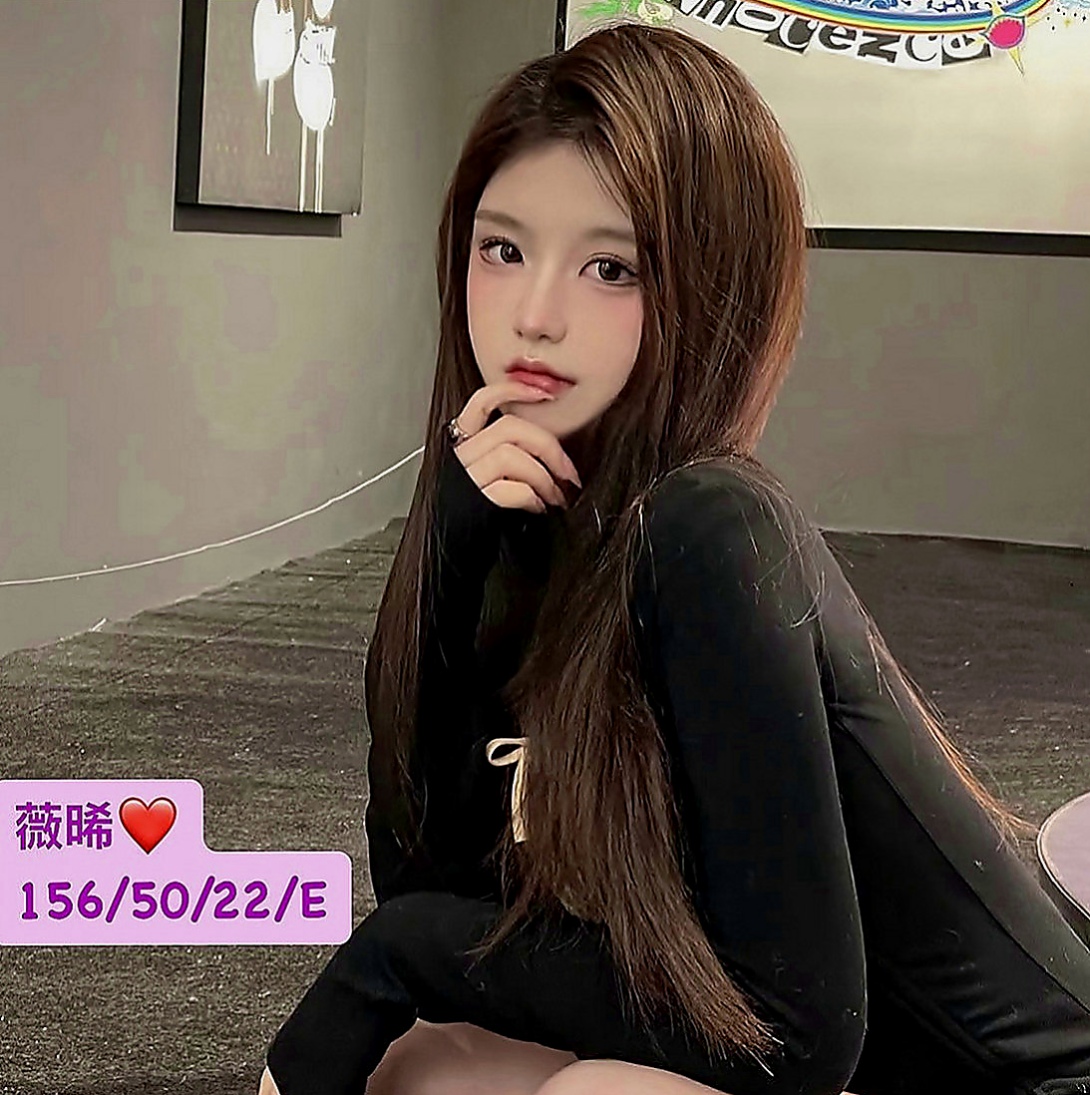 信義按摩：李美 |年輕學生妹|167cm|42kg|D罩杯|18歲|#高挑瘦的一個大正妹 超美！聲音淫蕩到整個房間都是她的聲音