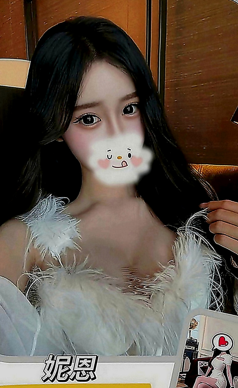 台北小姐外送：小多咪 |美甲師|167cm|46kg|D罩杯|21歲|放寒假在家裡真的很無聊 又沒有男友 想要的時候也沒有辦法解決