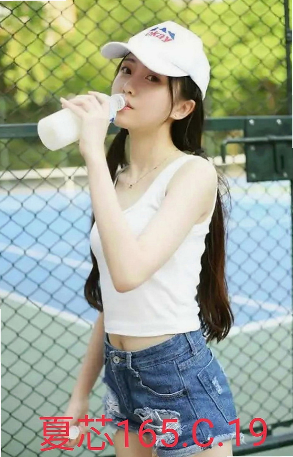 平溪外約：妙雲 |淫蕩小騷婦|163cm|45kg|E罩杯|19歲|100%超級女友fu 可舌吻 KISS 冰火 按摩 無套吹