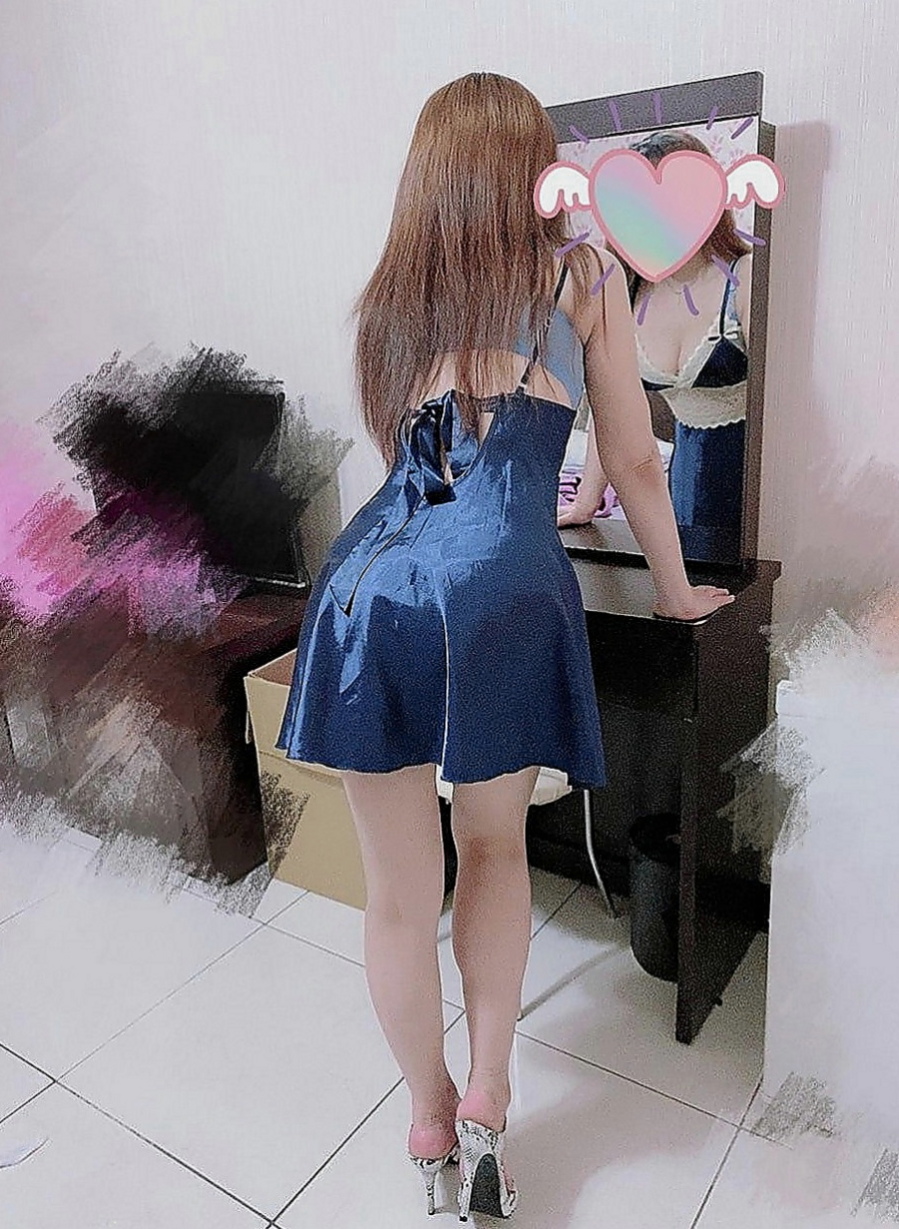 基隆定點茶|一夜情：落西 |高挑空姐|163cm|53kg|E罩杯|19歲|奶泡 #無套BJ #大波推 #舔穴  愛愛喜歡舌吻 喜歡被吸 會前戲挑逗