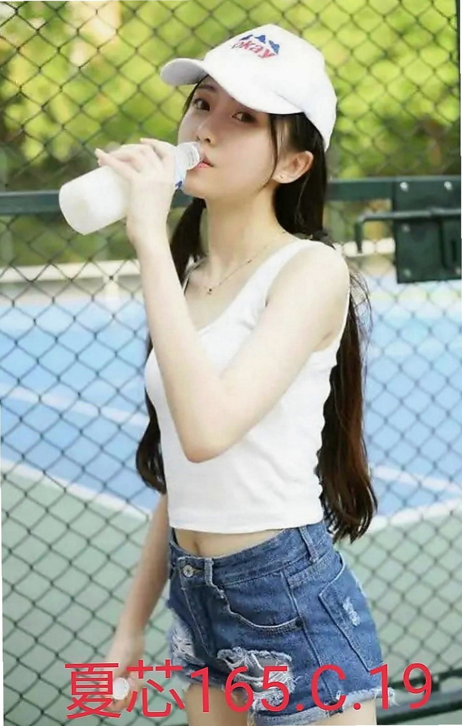 平溪外約：妙雲 |淫蕩小騷婦|163cm|45kg|E罩杯|19歲|100%超級女友fu 可舌吻 KISS 冰火 按摩 無套吹