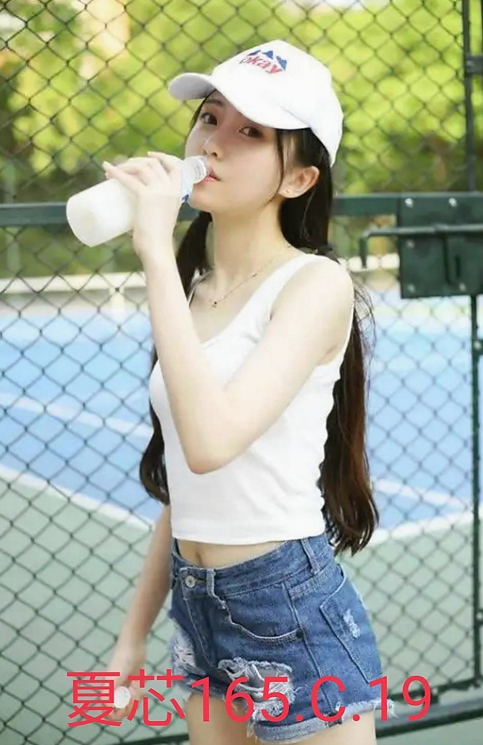 平溪外約：妙雲 |淫蕩小騷婦|163cm|45kg|E罩杯|19歲|100%超級女友fu 可舌吻 KISS 冰火 按摩 無套吹