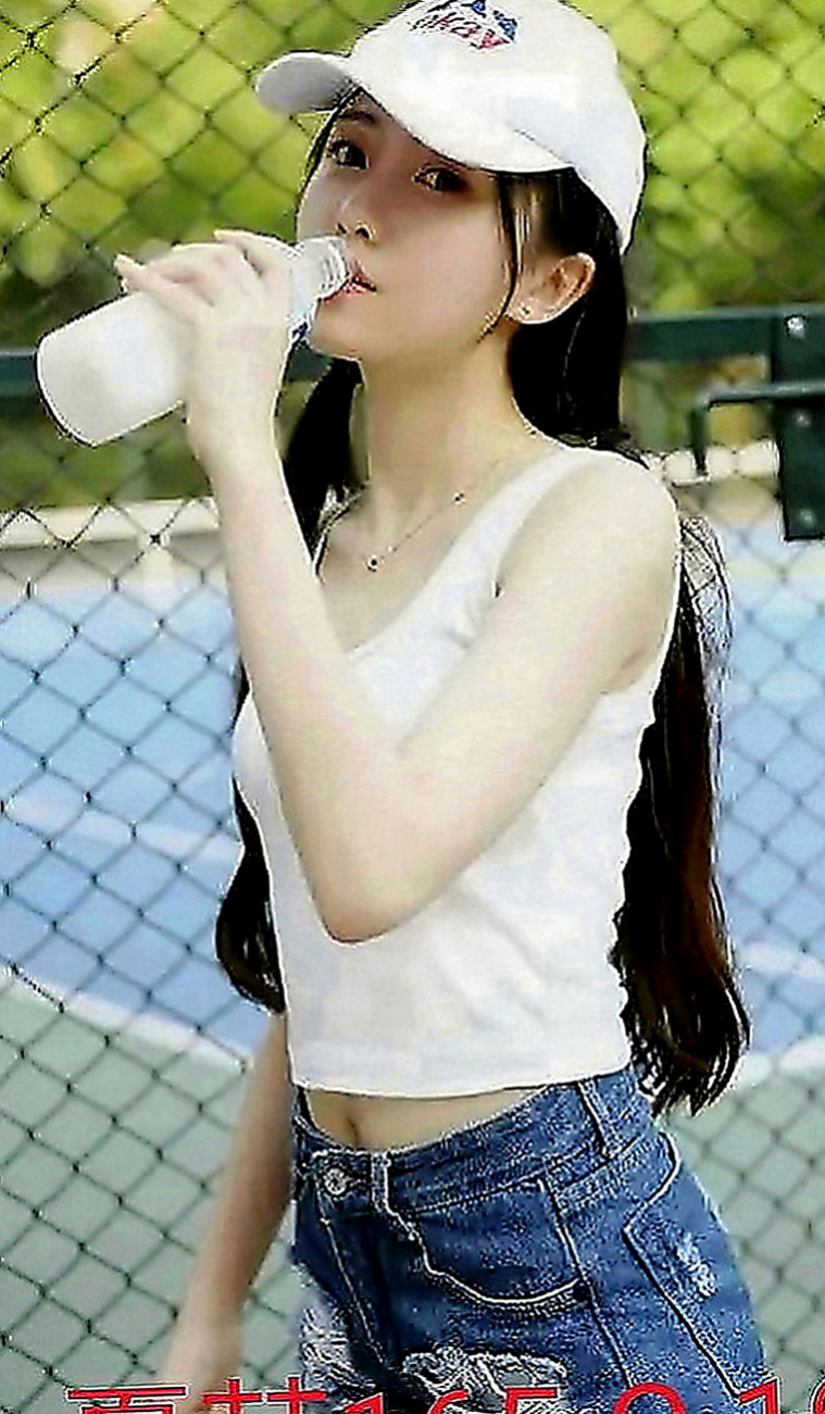 平溪外約：妙雲 |淫蕩小騷婦|163cm|45kg|E罩杯|19歲|100%超級女友fu 可舌吻 KISS 冰火 按摩 無套吹
