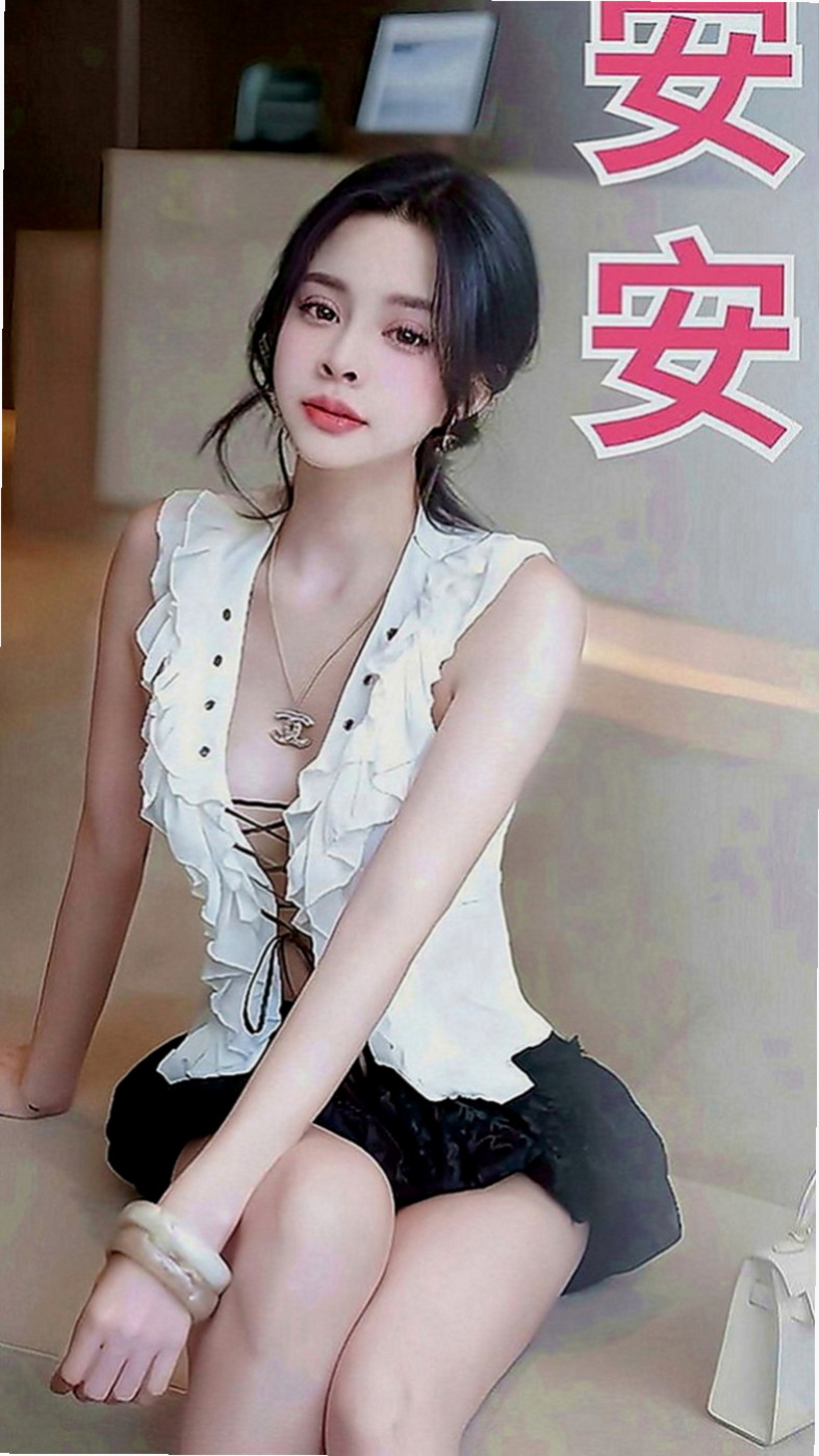 新化找妹妹：希羅 |長腿模特|166cm|50kg|E罩杯|22歲|大咪咪 皮膚光滑白皙 都是少婦結婚沒有多久